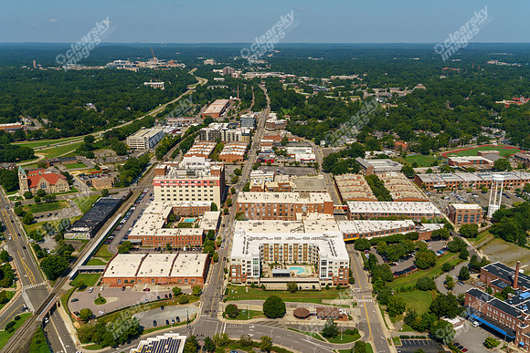 605-w-main-air-5366