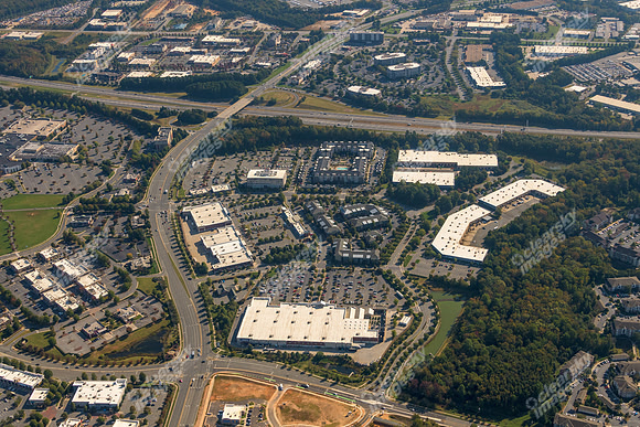 9006-perimeter-woods-air-5938