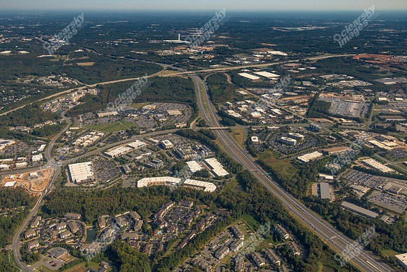9006-perimeter-woods-air-5950