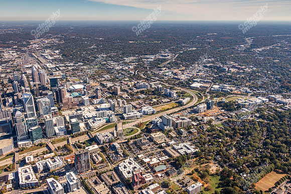 700-e-morehead-air0115