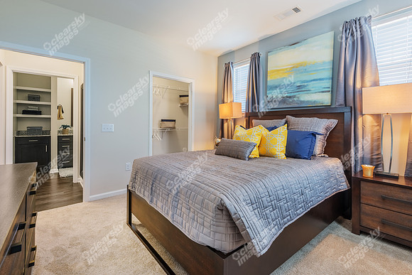 brookine-kennedy-int-3071