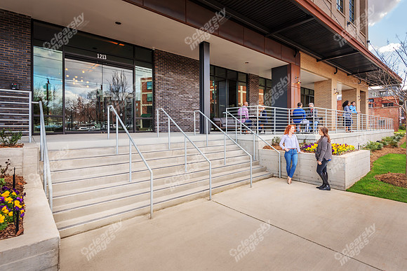 1213-w-morehead-mod-1379