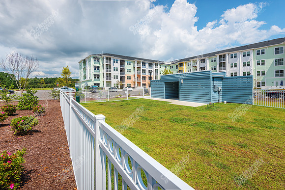 1231-hadley-ext-6954