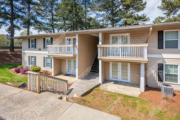 1606-pinecroft-ext2043
