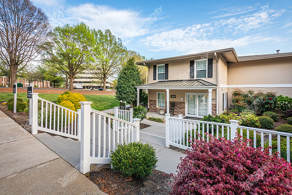 1606-pinecroft-ext2545