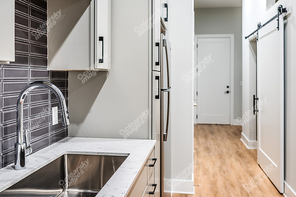 545-foster-int-6949