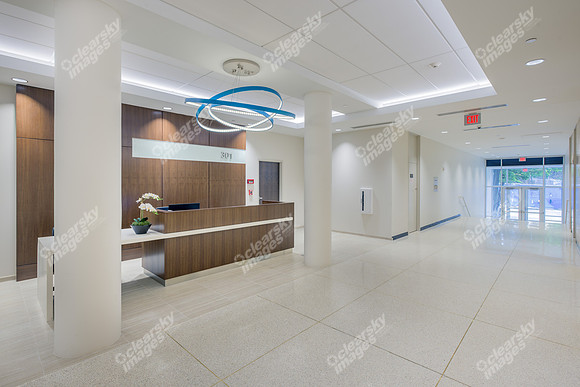 301-s-mcdowell-int-0204