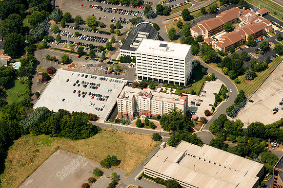 one-southpark-center-071812-a-361