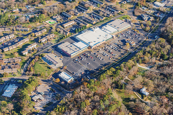 5100-n-roxboro-air-5652