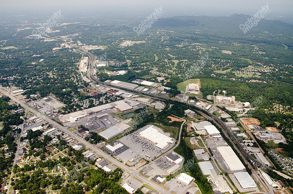 taylors-square-walmart-air-217