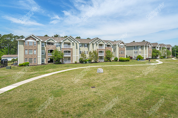 100-delaney-ext16649