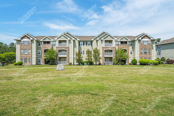 100-delaney-ext16664