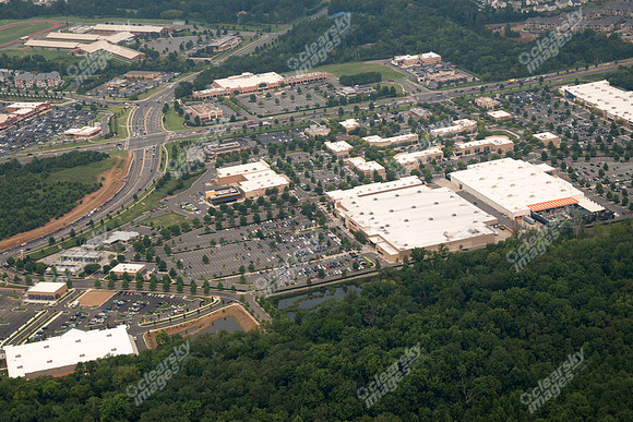 rivergate-shopping-center-081614-468