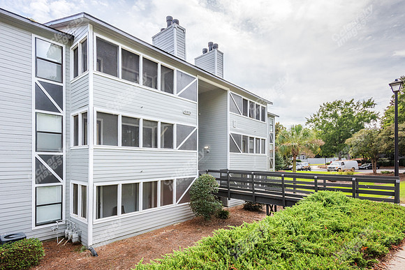 4824-smallwood-ext1614