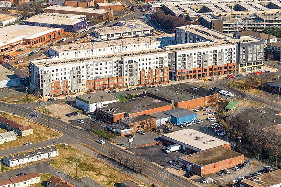 2301-s-tryon-air-0599