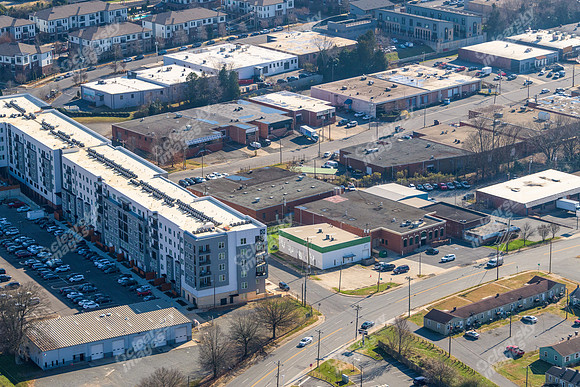 2301-s-tryon-air-0620
