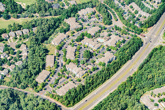 11010-eastlake-air-4594