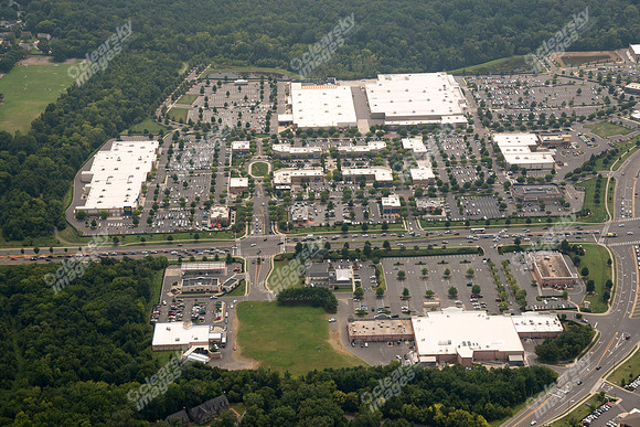 rivergate-shopping-center-081614-494