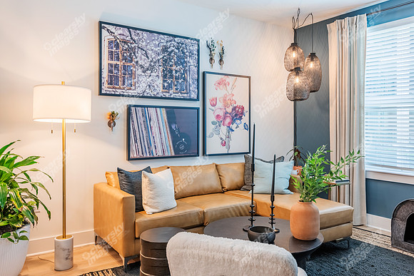 536-w-tremont-int3798
