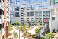 2060-peachtree-ext-m2936