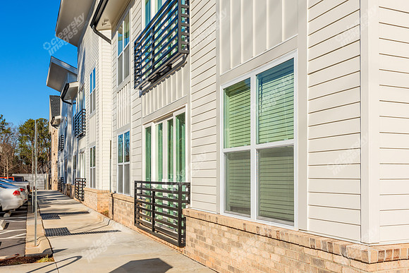 3116-tryon-ext0197