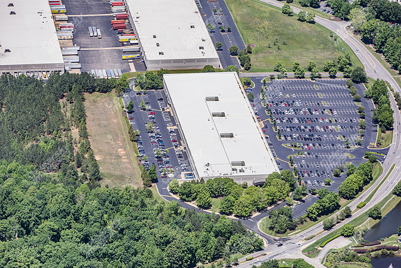 701-liberty-air-2220