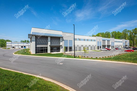 10855-bailey-ext0834