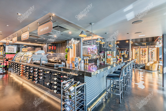 4425-sharon-retail-int1135
