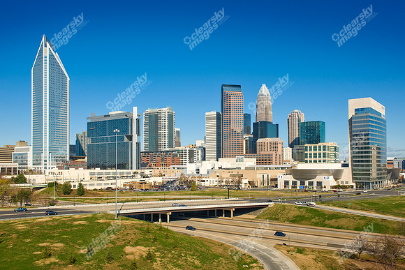 charlotte-skyline-113011-01