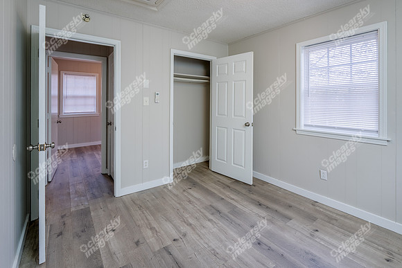 701-nelson-int892