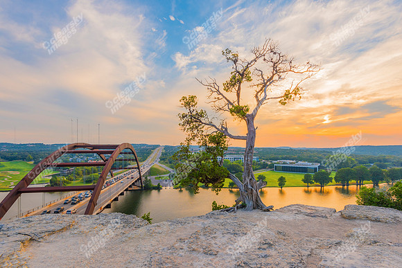 360 Bridge Dusk 4469