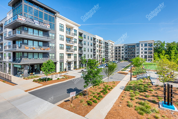 536-w-tremont-ext3005