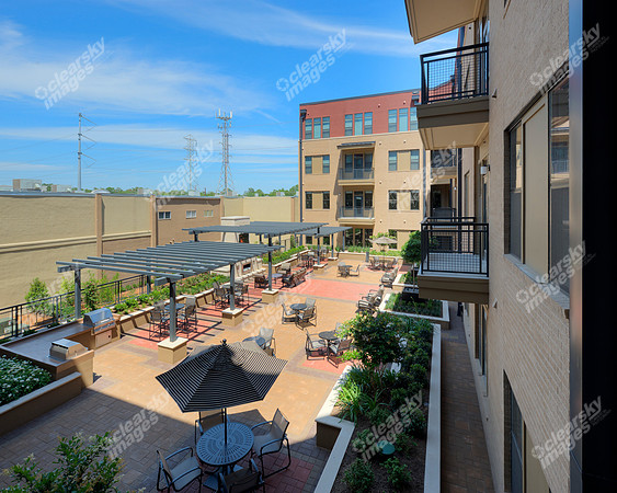 2121-mid-lane-apts-8208