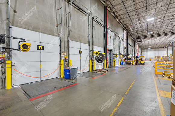1000-stanley-int10276