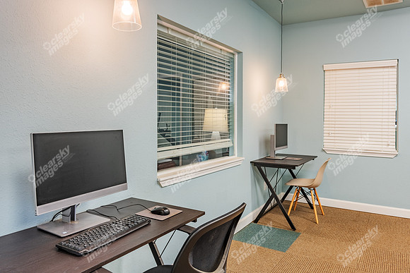 200-berryhill-int3389