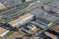 airport-center-112114-2837
