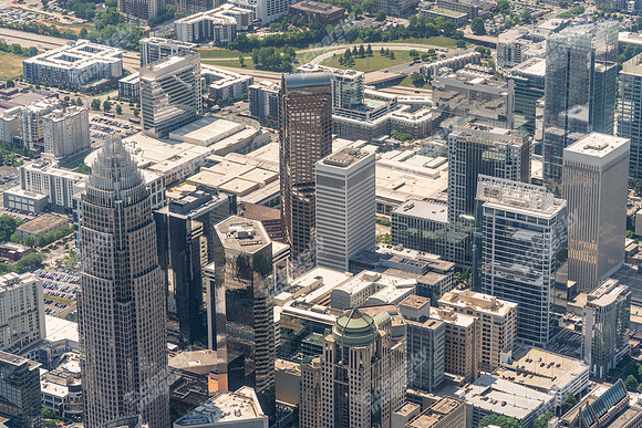 clt-cbd-043125-air4327