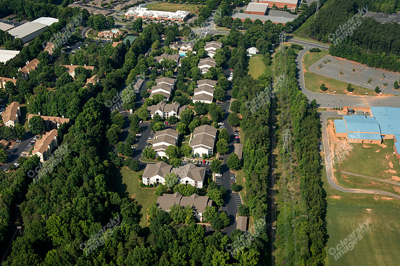 matthews-reserve-apts-425