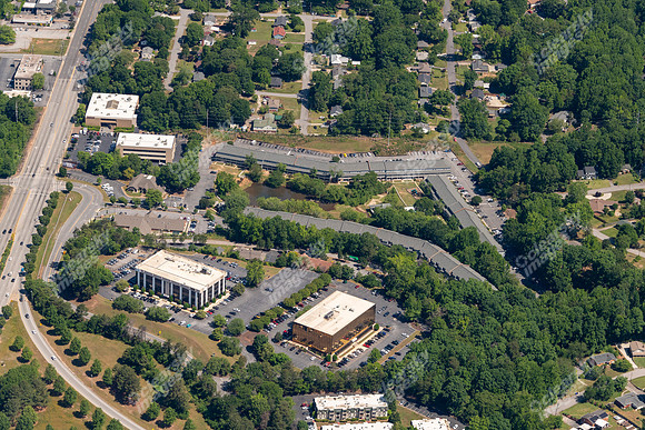 ivy-lakeside-air-8874