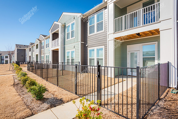 13511-montoy-ext1753