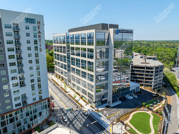 2060-peachtree-drn0956