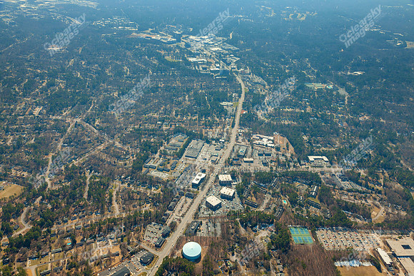 six-forks-square-0214-113