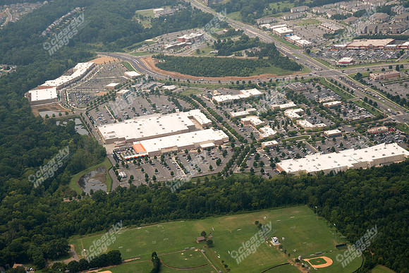 rivergate-shopping-center-081614-484