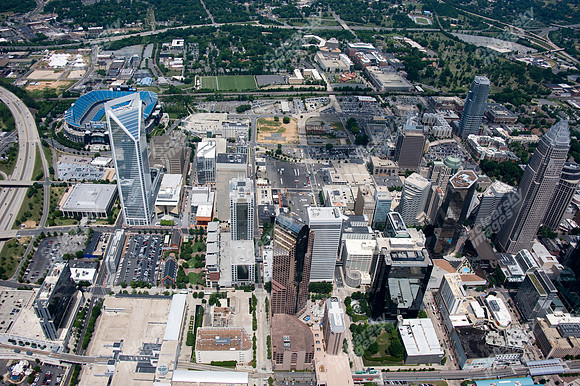 charlotte-airplane-skylines-2010-05-043