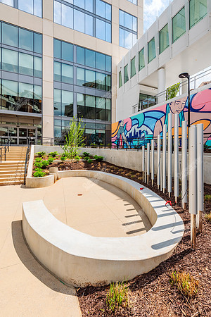 2060-peachtree-ext5895