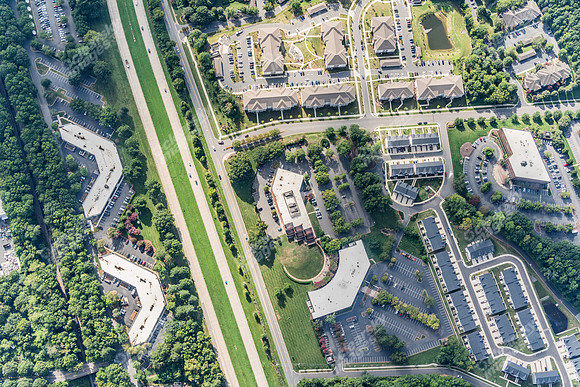 4824-parkway-air1220