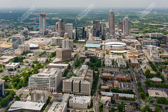 charlotte-CBD-helo-0409-621