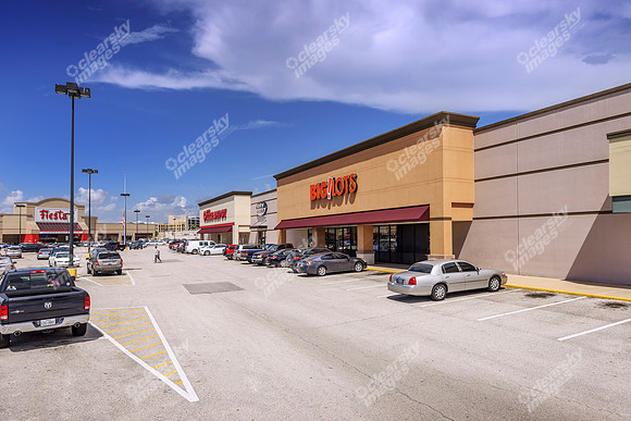 shops-3-corners-ext-4654