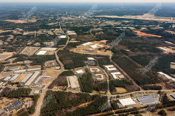 triangle-business-center-020815-662