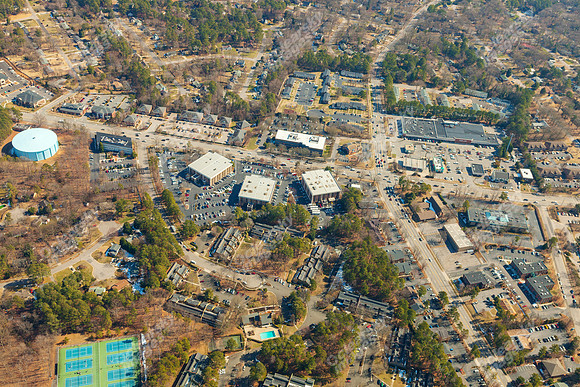 six-forks-square-0214-135